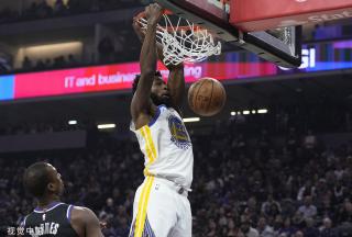 场下关心队 场下关心队