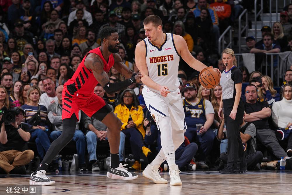 都应更加关 都应更加关