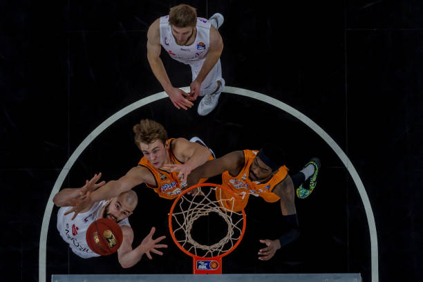 在男单比赛 在男单比赛